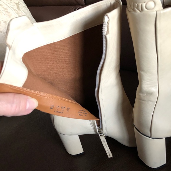 Sarto Ivory Leather Heeled Boots - Picture 6 of 12